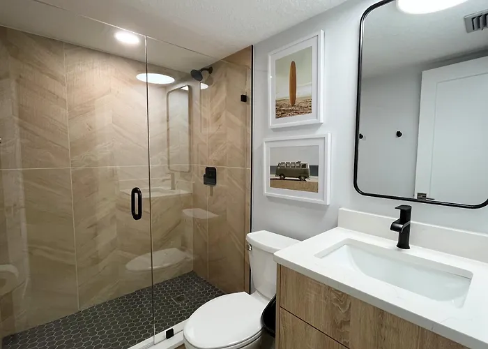 Paradise Beach Club - Direct Oceanfront Condos With Heated Pool Pet-Friendly