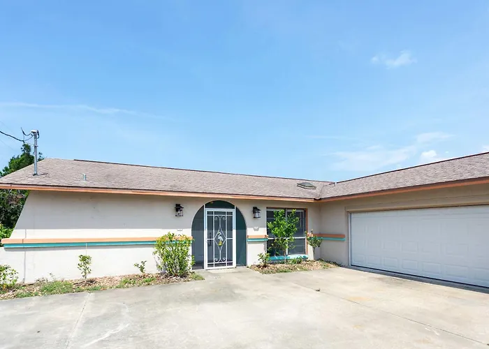 Hernando Beach 3Br - Water Views Fireplace