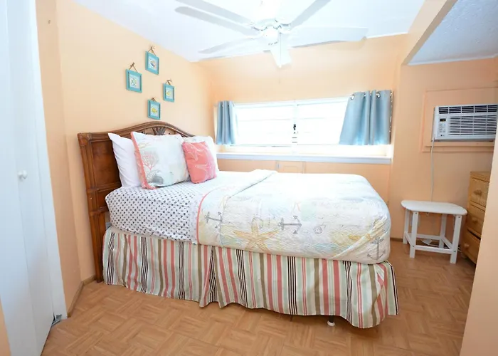 Fl Keys Cottage With Ocean Views - Venture Out Unit 395
