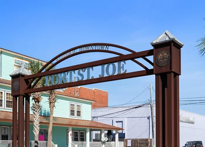 The Blu Boutique Motel