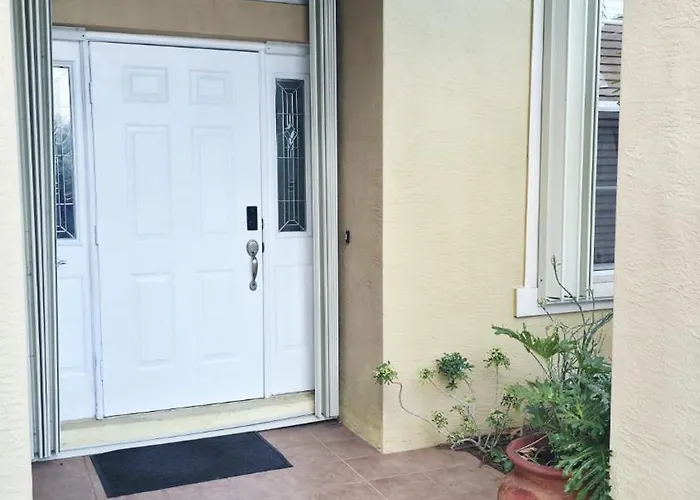 Beautiful Home In Port St Lucie On Treasure Coast