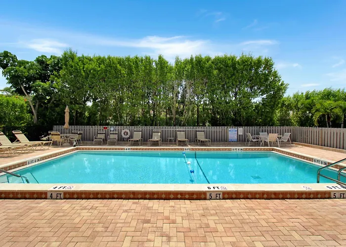 Poolside 1St Floor 2Br Sanibel Island Condo - Sandpebble 1D