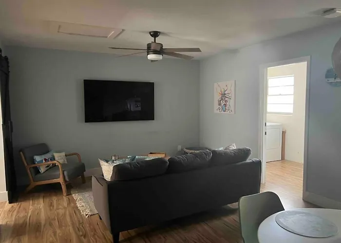 Welcome To Seas The Day Beach House