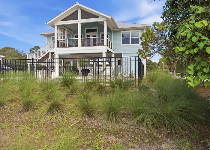 New St George Island Retreat Pool Pet Friendly