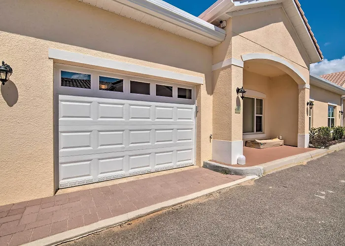 Sleek Tavares Condo 3 Miles To Downtown