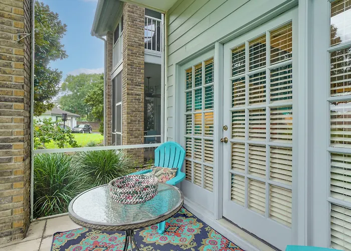 Sunny Titusville Retreat Near Space Coast!