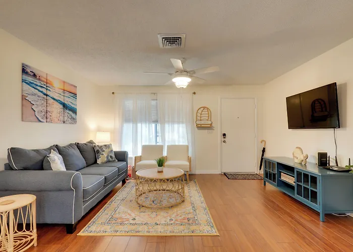 Calming Getaway: 9 Mi To Clearwater Beach!