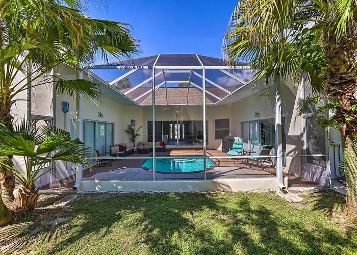 Merritt Island Home With Grill & Saltwater Pool