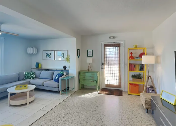 Sunshine House