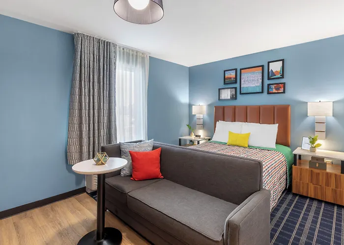 Uptown Suites Extended Stay Tampa Fl - Riverview