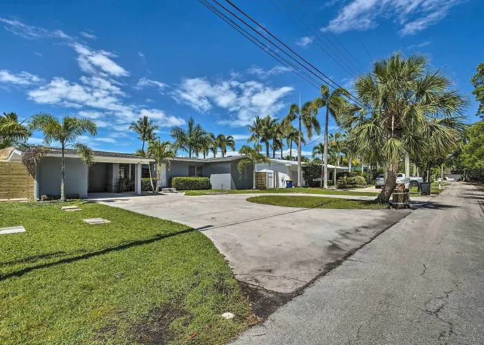 Palm City Canalfront Home W/ Boat Dock & Fire Pit!