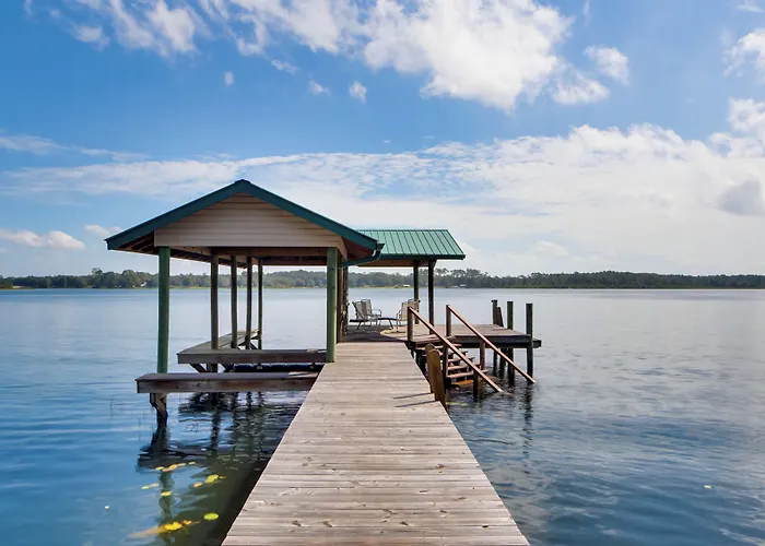 Lake Broward Cabin W/ Private Boat Launch & Dock!