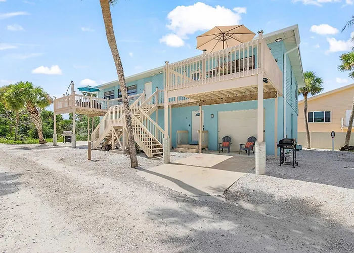 Blissful Beach Retreat B