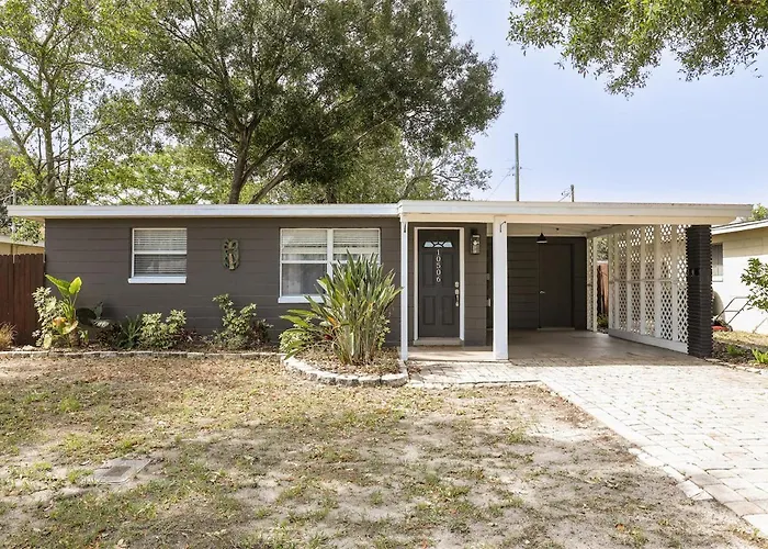 Mystic Haven - Hot Tub, Bbq Grill, Beaches, Pet Friendly