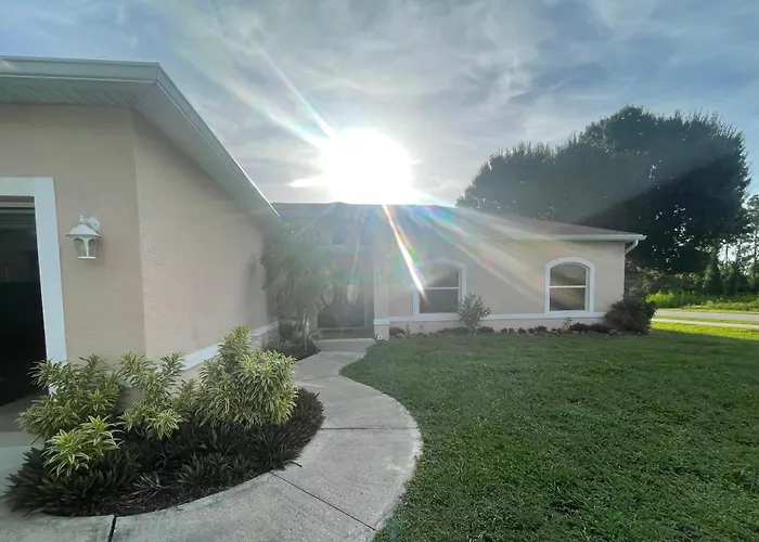 Pool Home In Englewood