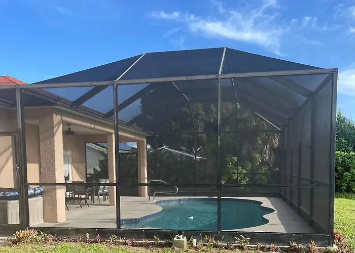 Pool Home In Englewood