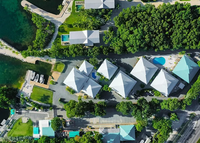 Dolphin Point Villas