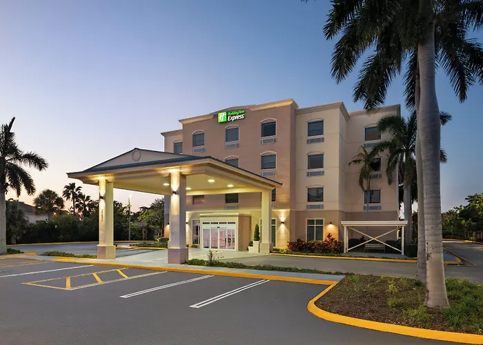 Holiday Inn Express & Suites Boynton Beach West By Ihg