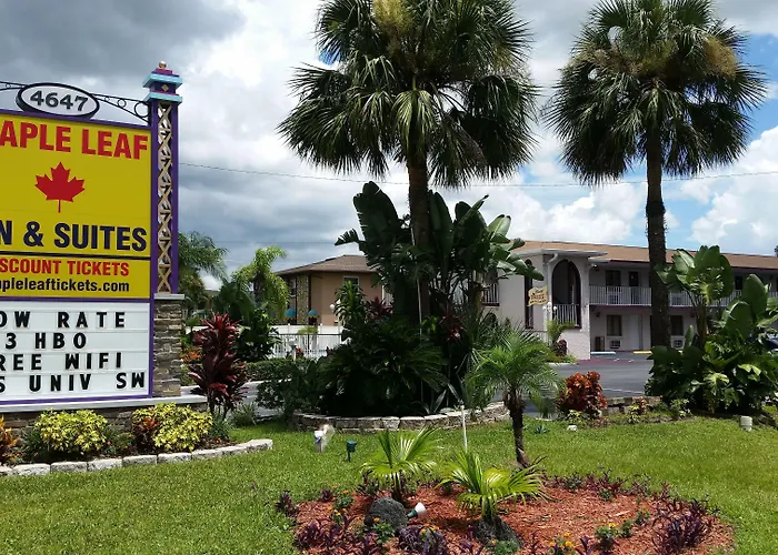 Maple Leaf Inn & Suites