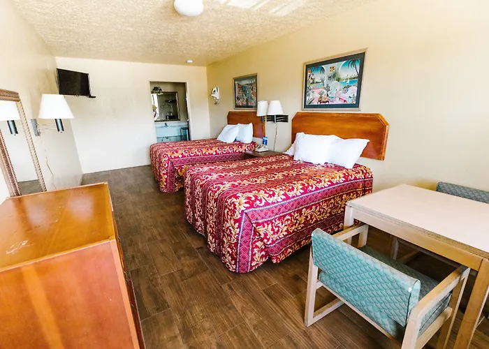 Summer Breeze Motel