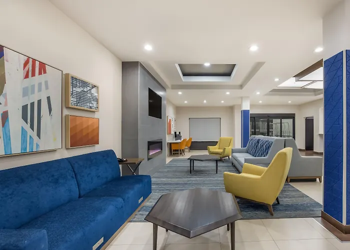 Holiday Inn Express Hotel & Suites Perry By Ihg