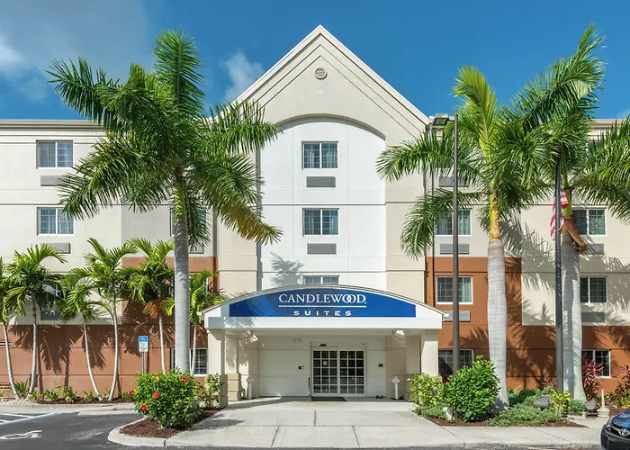 Candlewood Suites Fort Myers/Sanibel Gateway By Ihg