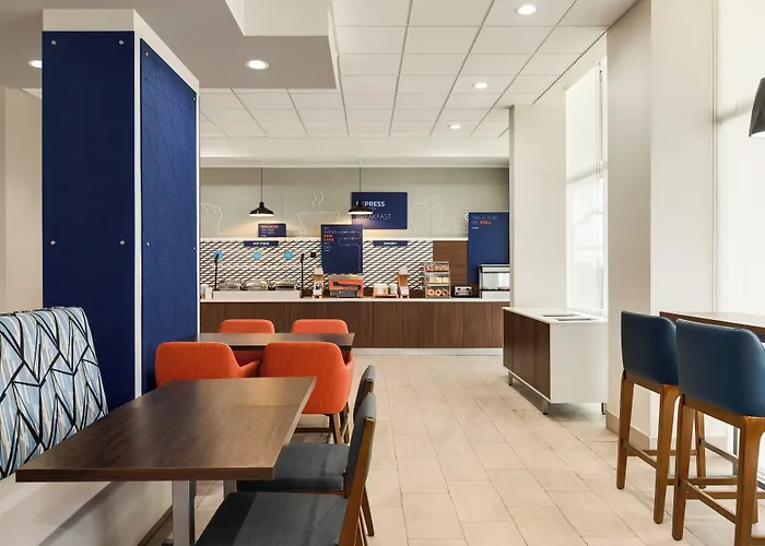 Holiday Inn Express Fort Lauderdale Airport South By Ihg