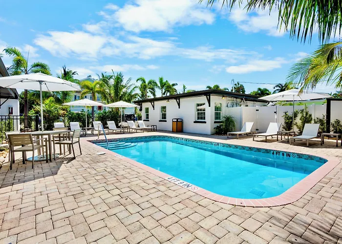Haley'S At Anna Maria Island Inn