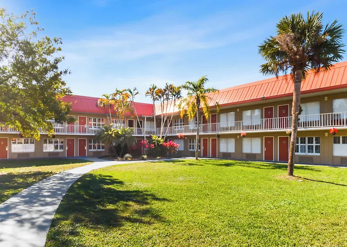 Vero Beach Inn & Suites Vero Beach I-95 (Adults Only)