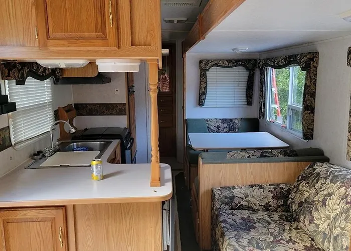 Rv Private Wooded Area C2