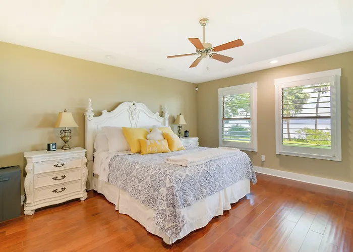 East Palatka Home On St Johns River W/ Boat Dock!