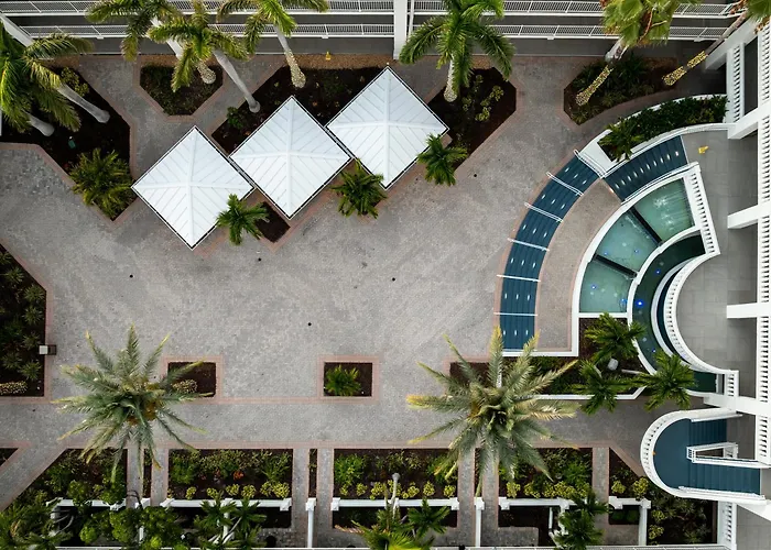 Sirata St Pete Beach Resort Tapestry Collection By Hilton