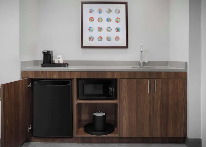 Hampton Inn&Suites Naples South
