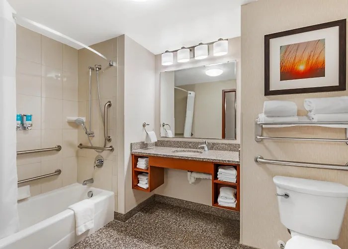 Drury Inn & Suites Fort Myers Airport Fgcu