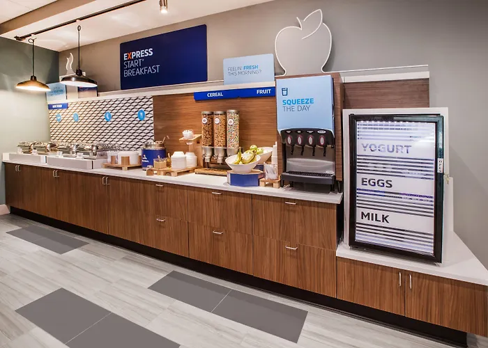 Holiday Inn Express Hotel & Suites Orlando - Apopka By Ihg