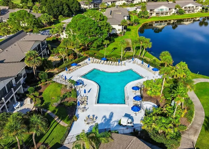 Golf & Tennis Community - Lakeview Oasis