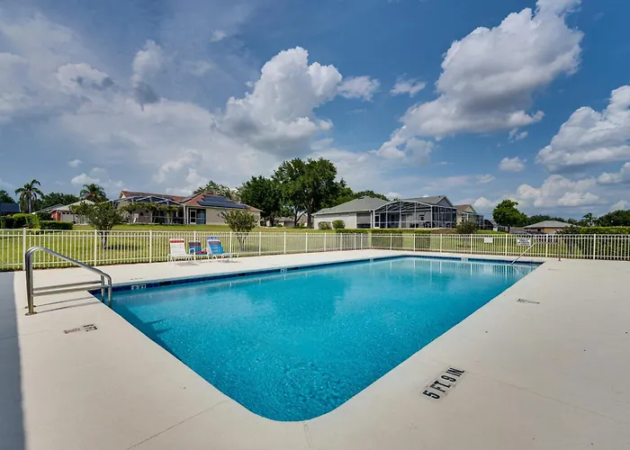 Private Pool & Golf Home: ~20 Mi To Disney World!
