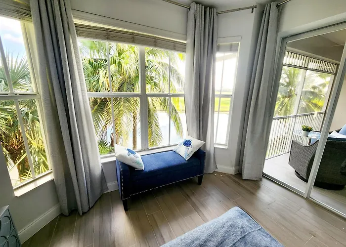 Greenlinks Golf View Villa Flamingo At Lely Resort