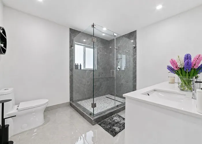 Prime Spot - Minutes Hard Rock Stadium, Pool, Bbq, Mini Golf L63