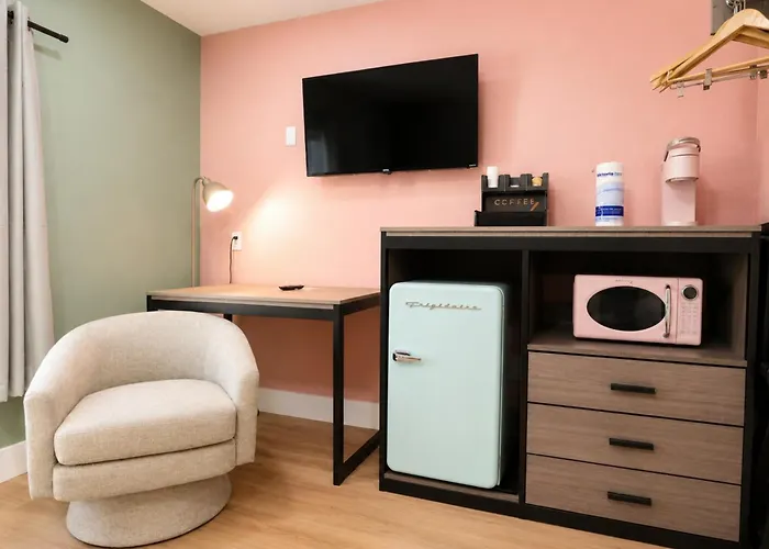 The Blu - A Boutique Motel
