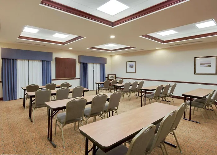 Country Inn & Suites By Radisson, St Petersburg - Clearwater, Fl