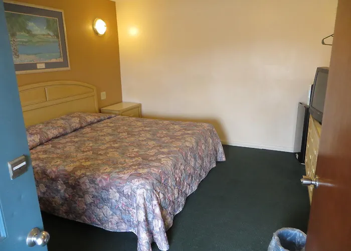 Budget Inn