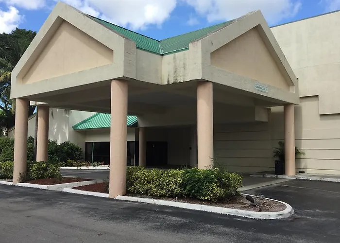 Sawgrass Inn & Conference Center