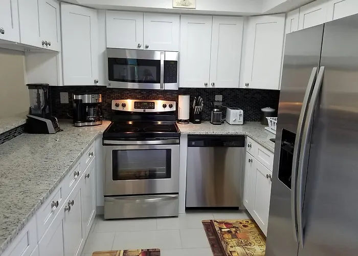 Pelican Inlet E130