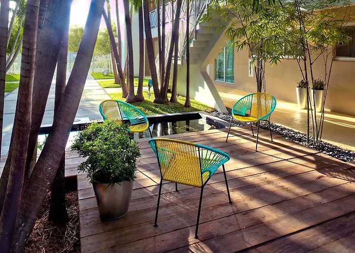 1818 Meridian House Apartments And Suites By Eskape Collection Miami Beach