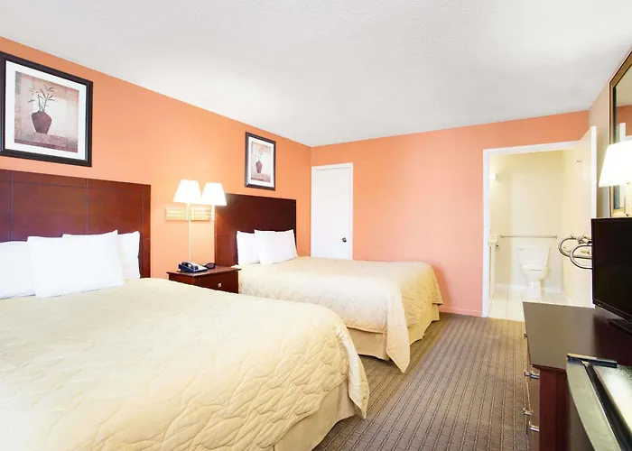 Super 8 Defuniak Springs