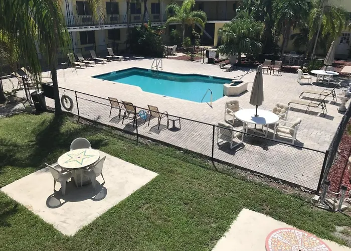 Key Largo Inn