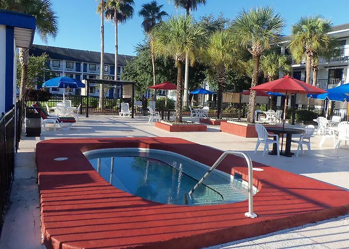 Claremont Kissimmee Hotel
