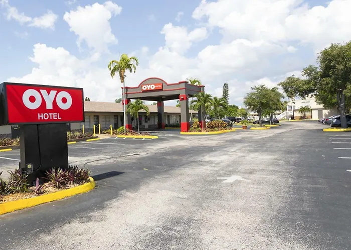 Oyo Hotel Pompano Beach