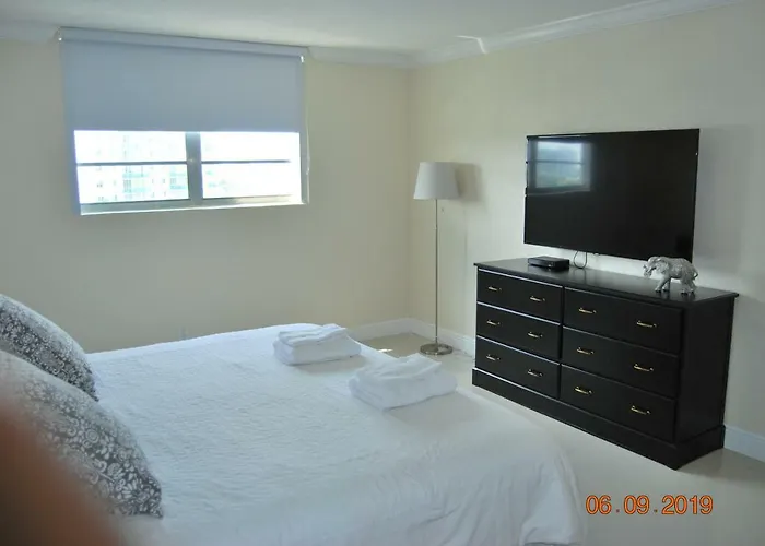Ocean Reserve Piso 7 Str-310